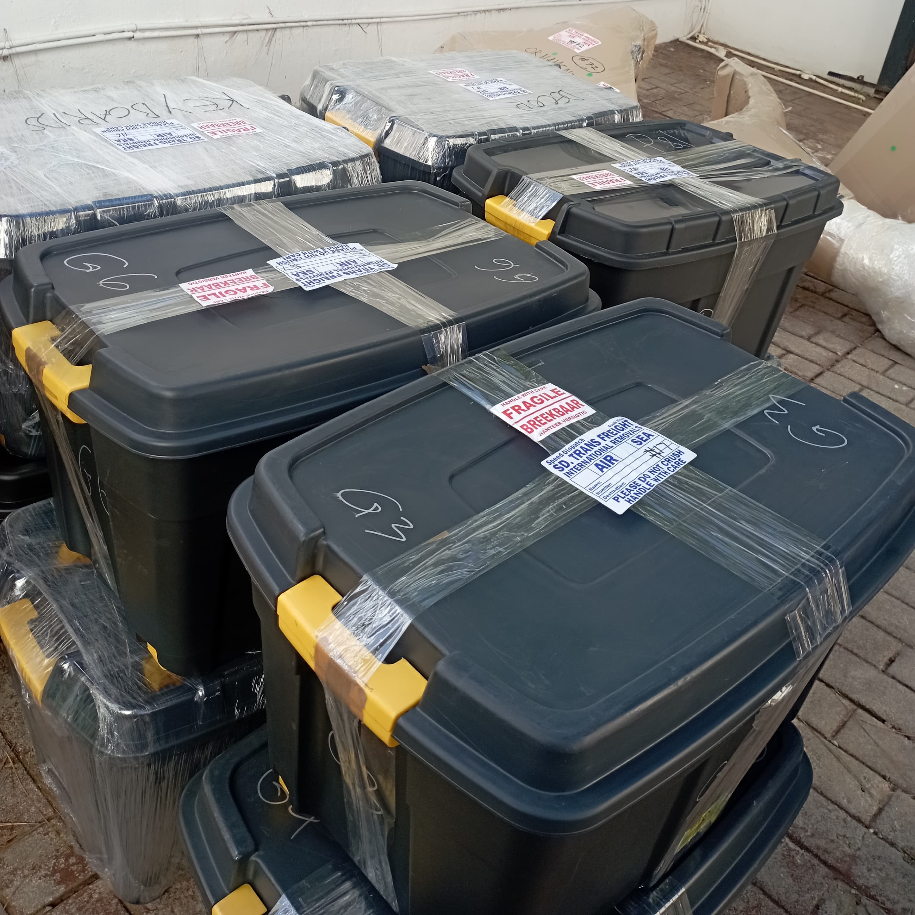 Plastic boxes